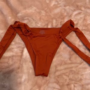 Monday Swimwear Maui Bottom size P - Worn Once